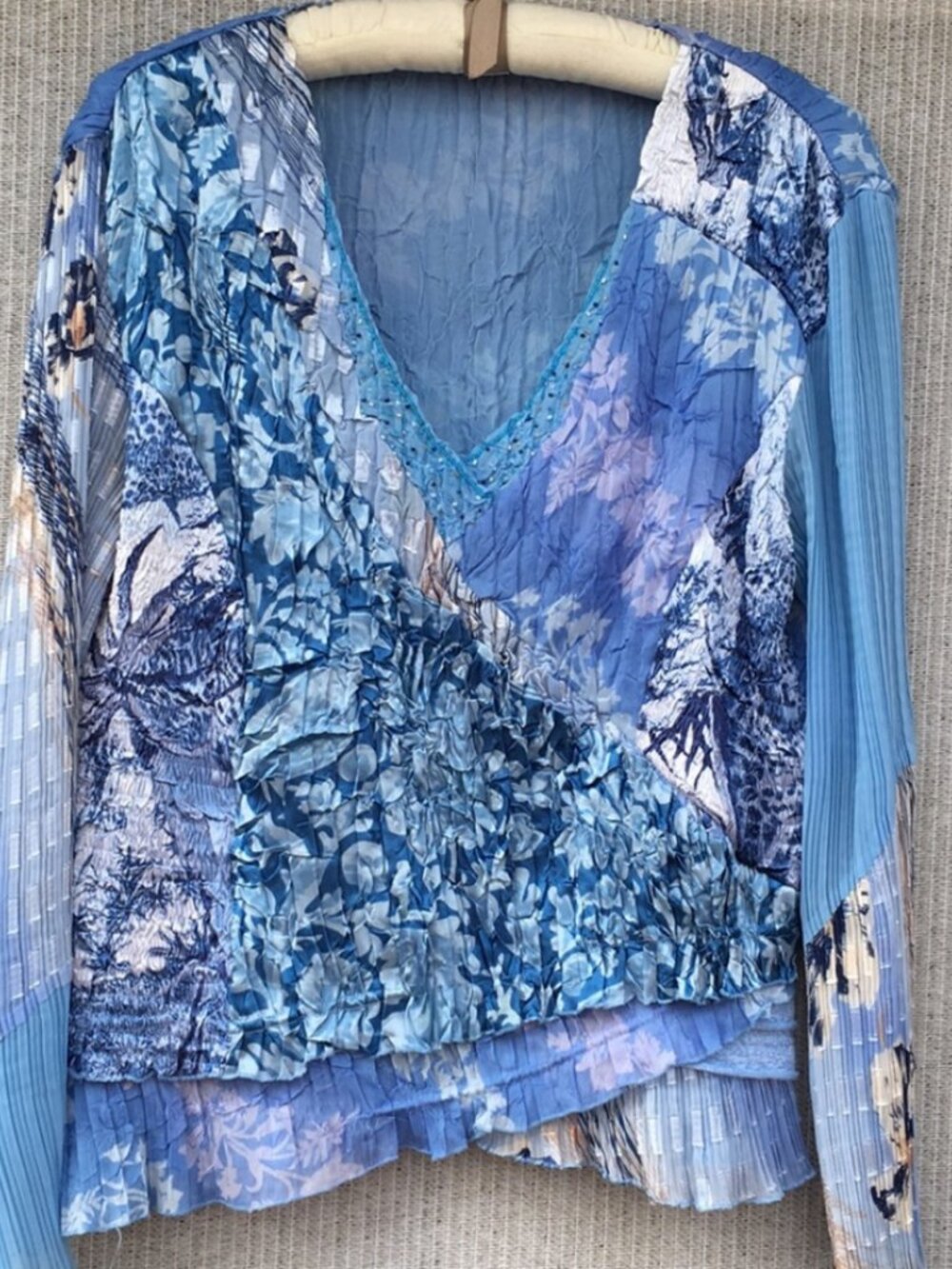 ALBERTO MAKALI Mixed Media Crinkle Mesh Art-to-Wear Vintage TOP Size: Large